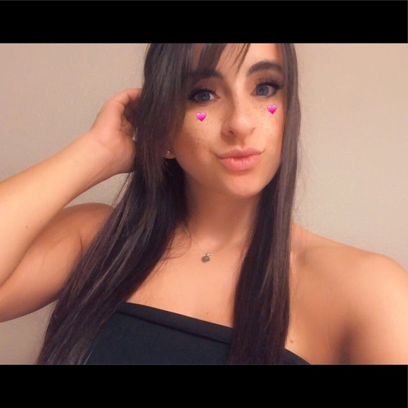 Meet your Posher, Taylor - Picture 1 of 1